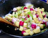 初夏の野菜と厚揚げのカラフル中華うま煮作り方3写真