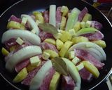 豚肉とジャガイモ、玉ねぎの重ね焼き作り方2写真