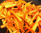 さつまいもと人参の胡麻きんぴら作り方6写真
