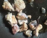 米粉で炒める!タコ唐揚げ作り方3写真