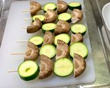 しいたけとズッキーニのバター醤油串焼き作り方1写真