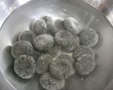 黒すり胡麻の白玉☆きなこ黒蜜がけ作り方5写真