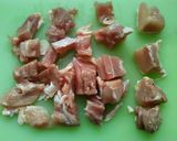 鶏もも肉の塩コショウ炒め作り方1写真