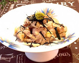 簡単　和えるだけ　蒸し鶏　梅にんにく作り方3写真