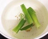 鶏胸肉で作る　しっとりゆで鶏作り方1写真