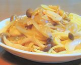 しめじと玉ねぎのだし醤油ペペロンチーノ作り方4写真