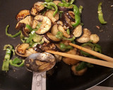 お酒がすすむ♪茄子とピーマンの味噌炒め作り方4写真