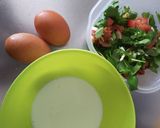 昨日の残ったサラダで朝食オムレツ作り方2写真