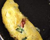 昨日の残ったサラダで朝食オムレツ作り方4写真