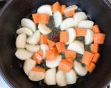 カブと鶏肉のバター醤油炒め作り方2写真