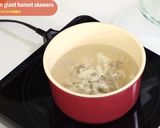 【昆虫食】オオスズメバチの串焼き作り方2写真