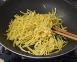 切干大根とじゃがいものカレー炒め！作り方3写真