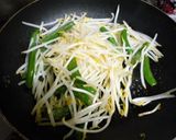 もやし、スナップエンドウ、卵のサッと炒め作り方5写真