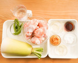 鶏手羽肉と大根のみそ煮込み(電気圧力鍋)作り方2写真