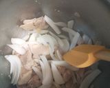 鶏もも肉と新玉ねぎとズッキーニのトマト煮作り方4写真