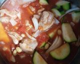 鶏もも肉と新玉ねぎとズッキーニのトマト煮作り方6写真