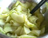 …白うりの辛子昆布茶和え…作り方4写真