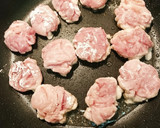 丸めて…ぶた焼きのネギソースがけ作り方5写真