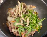 ♡牛肉とたっぷり野菜のプルコギ風煮込み♡作り方5写真