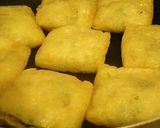 残った餃子の具でお座布焼き作り方2写真