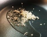 ガーリックバター醤油風味の鮭ホイル焼き作り方1写真
