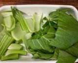 豚バラ肉とトマトのオイスター炒め作り方1写真