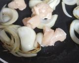 簡単、焼肉のたれ丼！鶏肉、玉葱などで作り方3写真