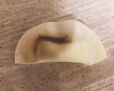簡単！チーズとミートボールの揚げ焼き餃子作り方2写真