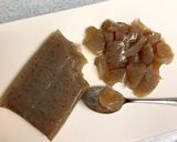 豚肉とこんにゃくの甘辛味噌煮込み作り方1写真