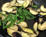 茄子といんげんの甘辛味噌炒め作り方3写真