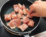 鶏肉と根菜の味噌煮込み作り方3写真
