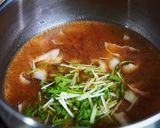 蕪と豚バラの味噌汁作り方6写真