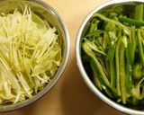 牛肉ときゃべつのカレー炒め作り方1写真