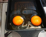 一度に作る! 2種の目玉焼きサンドイッチ作り方5写真