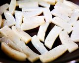 コンニャクと豚バラ茄子の大葉味噌炒め作り方2写真