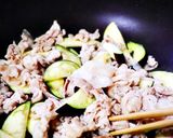 コンニャクと豚バラ茄子の大葉味噌炒め作り方4写真