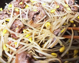 豆もやしと豚肉のさっぱりレモン炒め作り方5写真