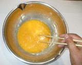 厚焼き玉子♪簡単フライパンで厚焼き卵作り方2写真