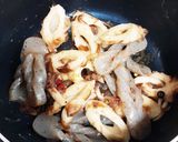 ピリ辛☆ねじりこんにゃくとちくわの煮物作り方2写真