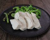 みつせ鶏蒸し鶏と焼きなすの梅だれ和え作り方1写真