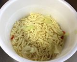 カップ麺を生麺風に作り方1写真