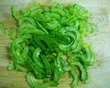 ヘルシー！ゴーヤのペペロンチーノ！作り方1写真