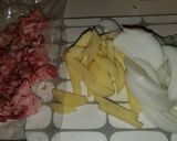 牛肉と玉ねぎとじゃがいもの焼きそば作り方3写真