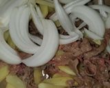 牛肉と玉ねぎとじゃがいもの焼きそば作り方7写真