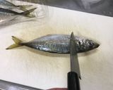 アジの3枚おろしでお刺身とお味噌汁の2品作り方1写真