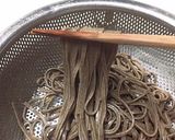 麺の詰め方・くるくる麺作り方3写真