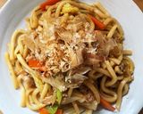 野菜たっぷり！シンプルな焼きうどん作り方6写真