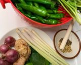 ペーストから手作りグリーンカレー作り方1写真