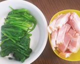 美味しい✨青菜とベーコンのクリームパスタ作り方1写真