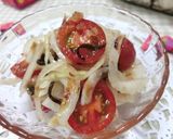 調味料2つ☆　新玉ねぎとトマトのサラダ作り方5写真